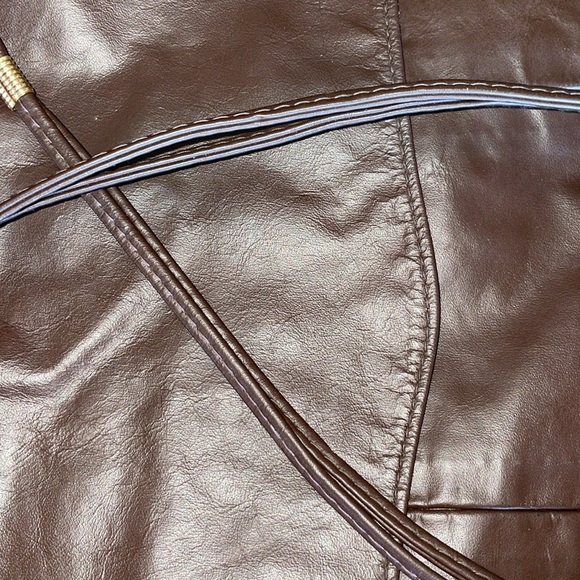 Vintage Hala Shoulder Bag Lightweight Flap Fold Over Dark Brown Gold Hardware - Picture 7 of 14